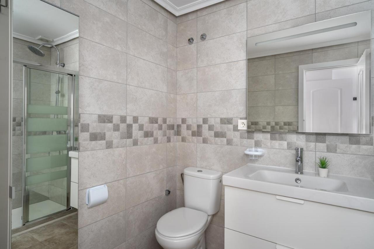 Stunning 3Br Flat Near Beach And Puerto Marina By Costarentals - Ref 150 Benalmádena Exteriör bild